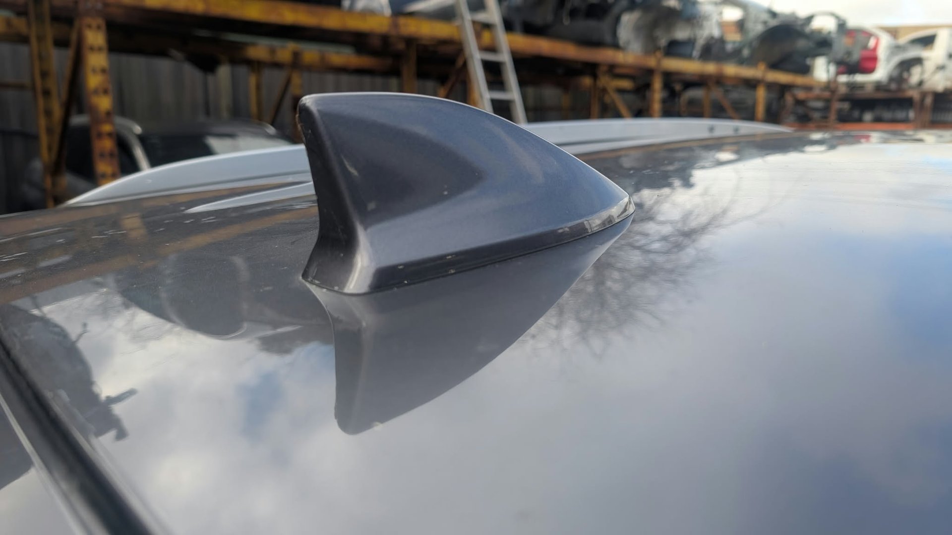 May 2017 to Aug 2023 - Honda CR-V RW - Antenna