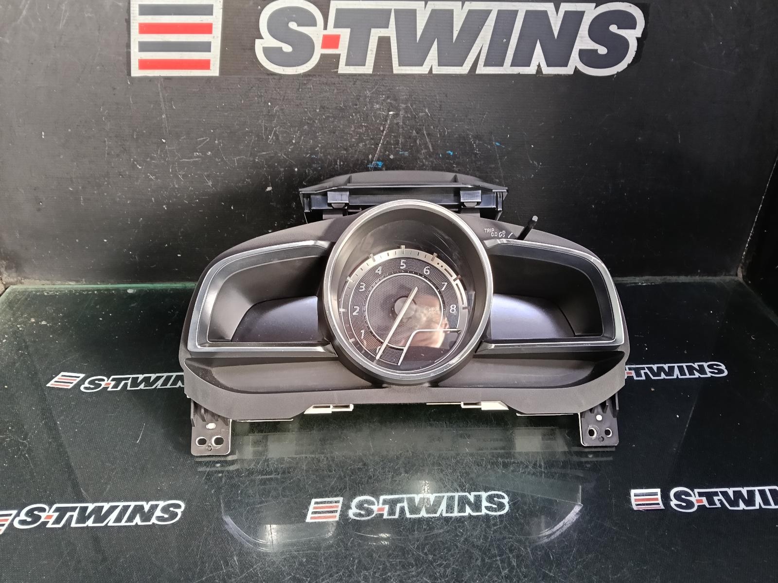 MAZDA 3 INSTRUMENT CLUSTER INSTRUMENT CLUSTER, AUTO T/M, SP25 GT/ASTINA, BM, 11/