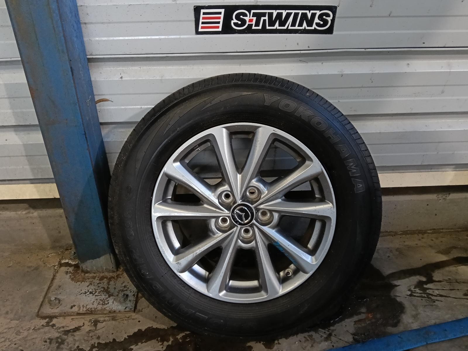 MAZDA CX-5 WHEEL ALLOY FACTORY, 17X7IN, 5 V SPOKE, DARK GREY, KF, 02/17-03/26 17