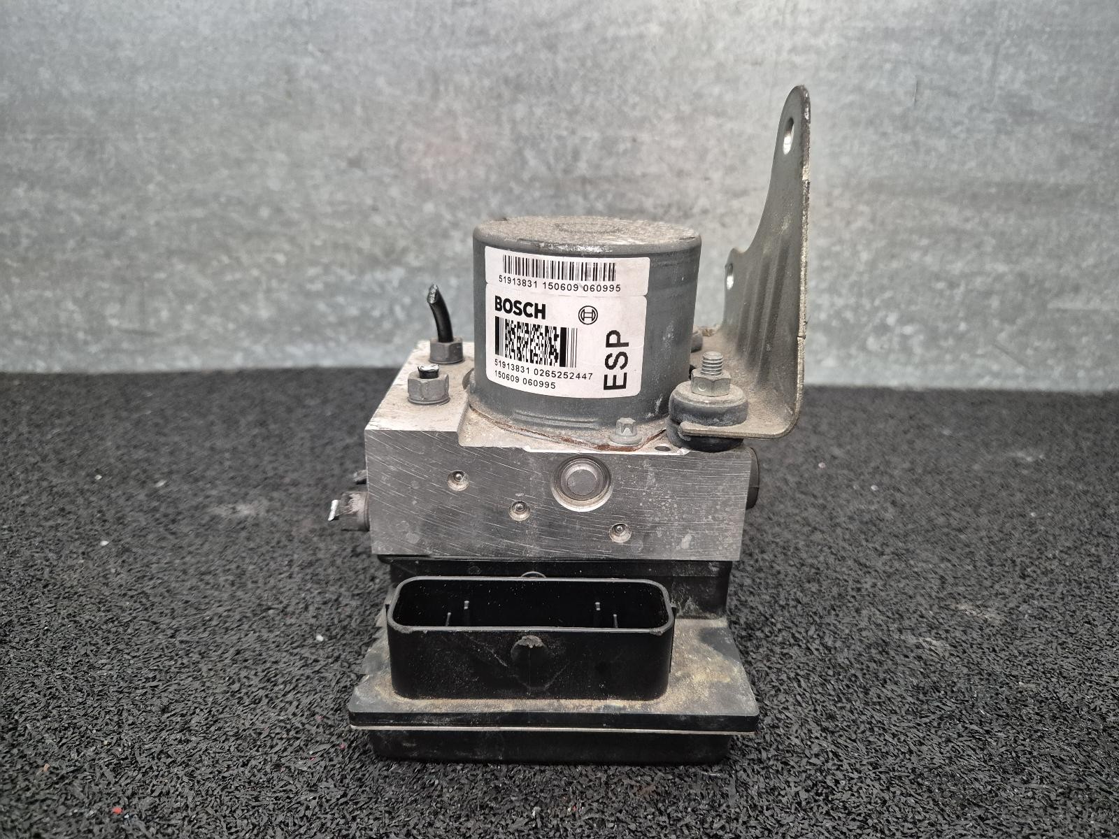 FIAT 500 ABS PUMP MODULE MODULATOR 03/2008-02/2024 794423
