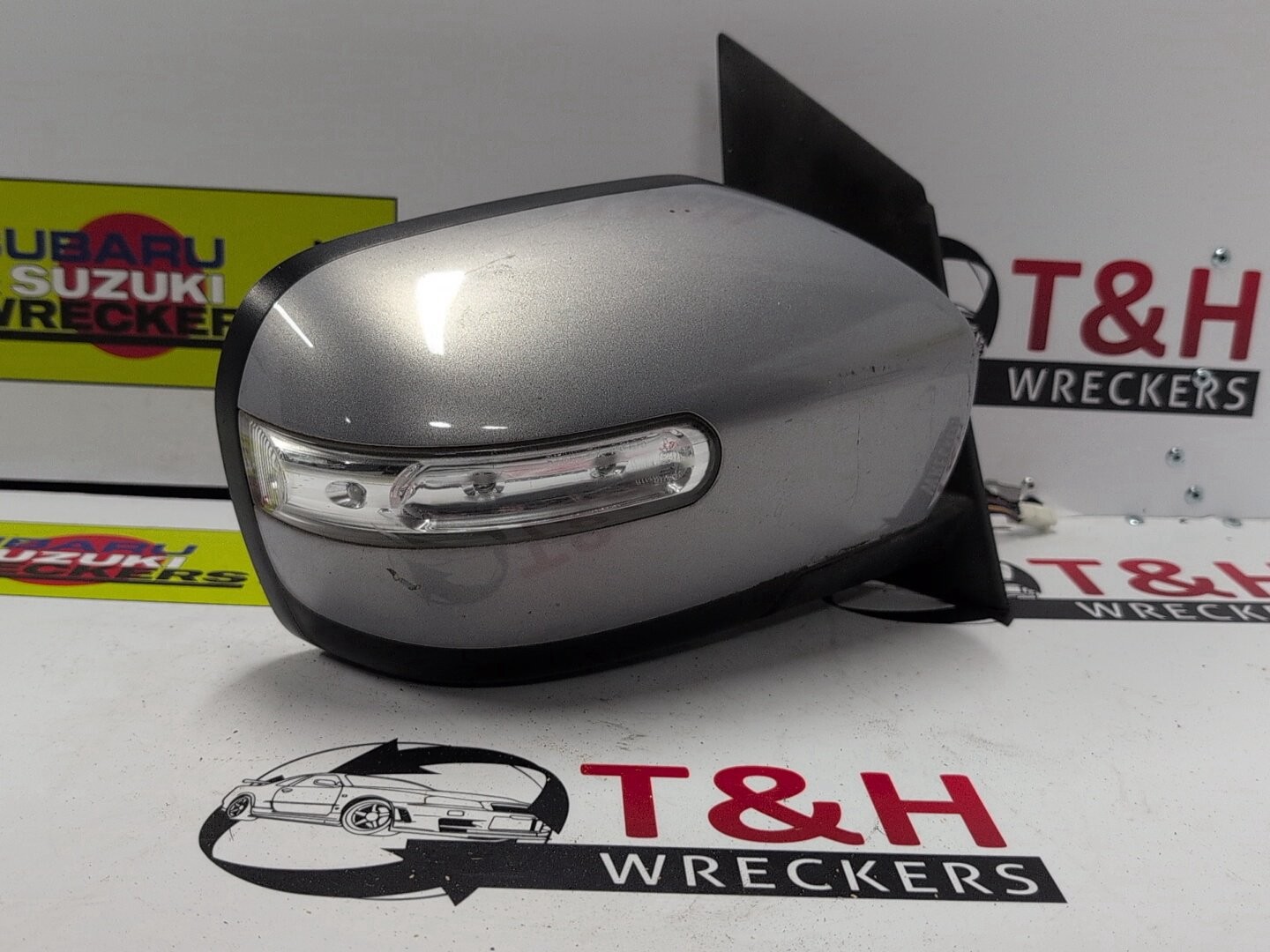 Nov 2006 to Feb 2012 - Mazda CX-7 ER - Right Door Mirror - Heated Type, 6 Wire