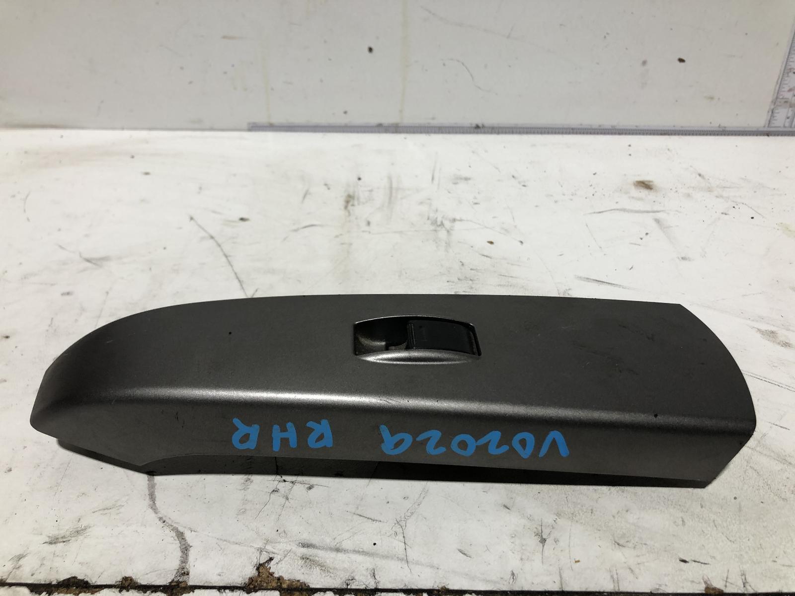 Toyota PRIUS Power Window Switch NHW20 Right Rear 10/03-05/09