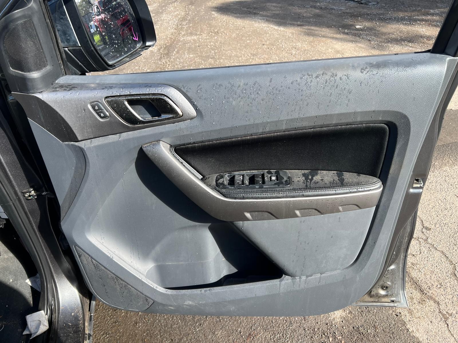 FORD RANGER PX SERIES 1-3 06/2011-04/2022 RIGHT FRONT DOOR DUAL CAB