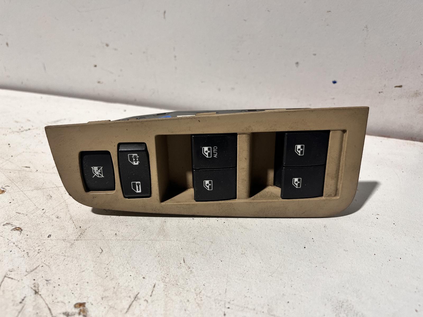 Holden EPICA Power Window MASTER Switch EP Right Front 02/07-12/11