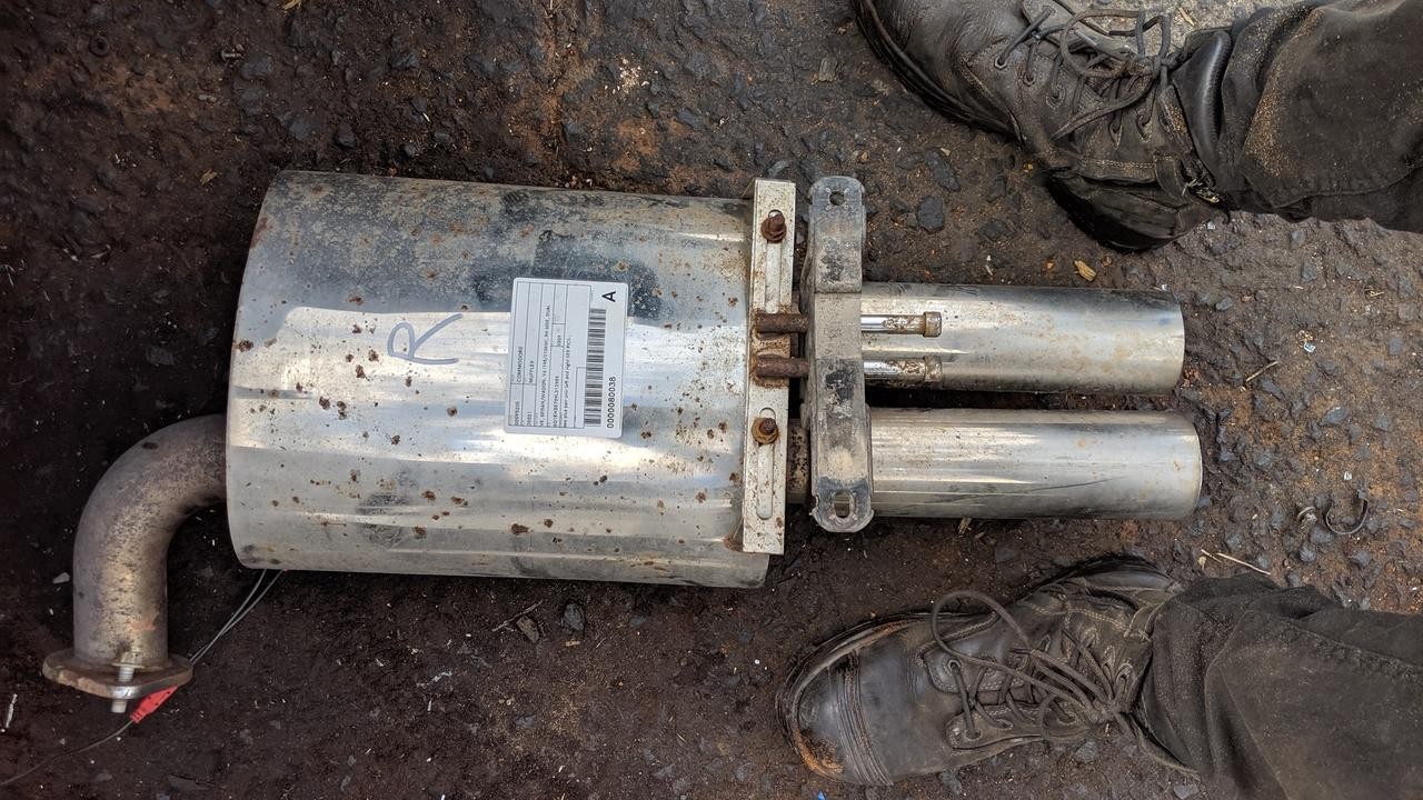 HOLDEN COMMODORE MUFFLER VE, SEDAN/WAGON, V6 (195/210kW), RH SIDE, DUAL CHROME T
