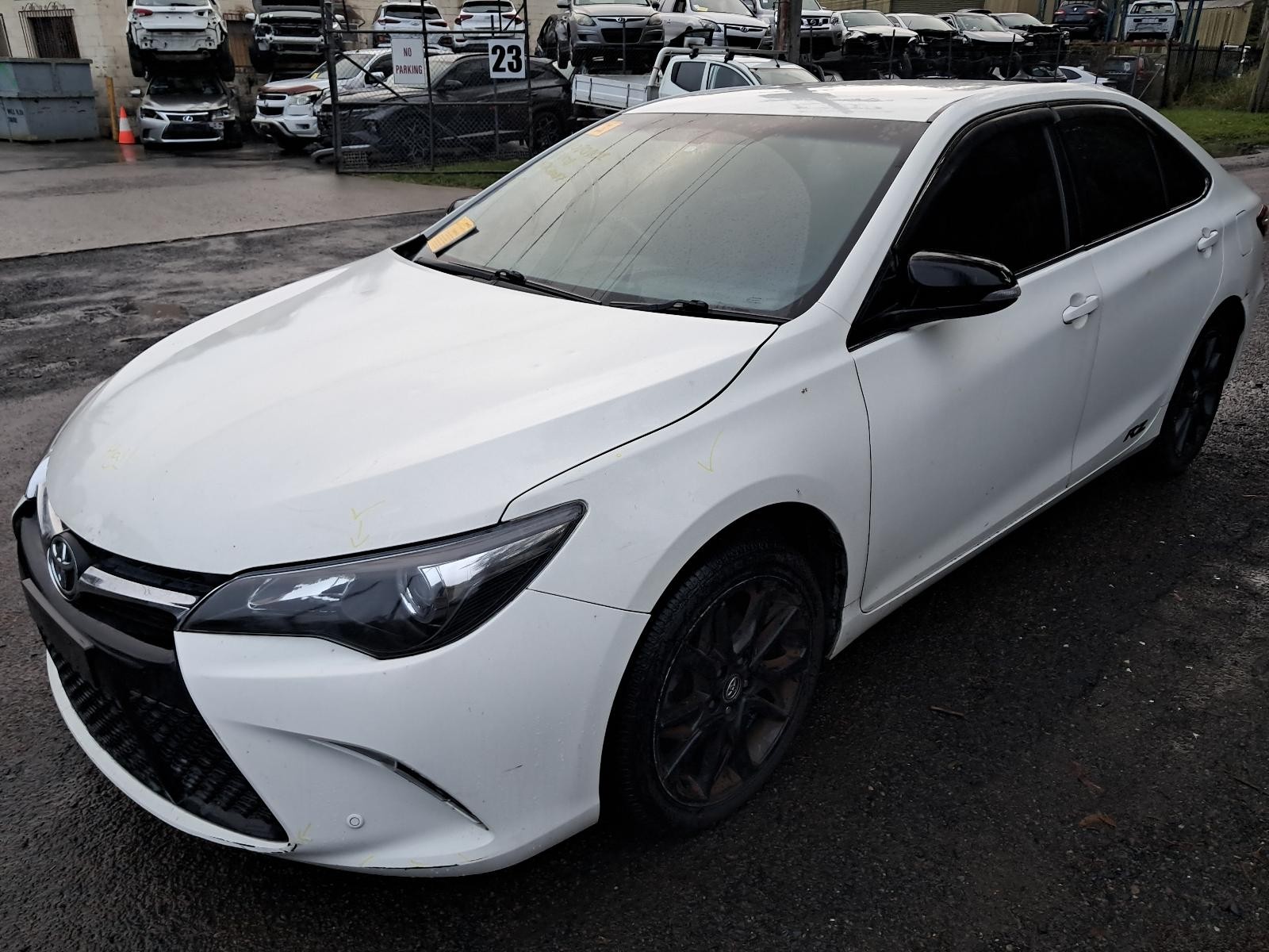 TOYOTA CAMRY COURTESY LIGHT XV50, FRONT (LH SIDE), 05/15-10/17 15 16 17