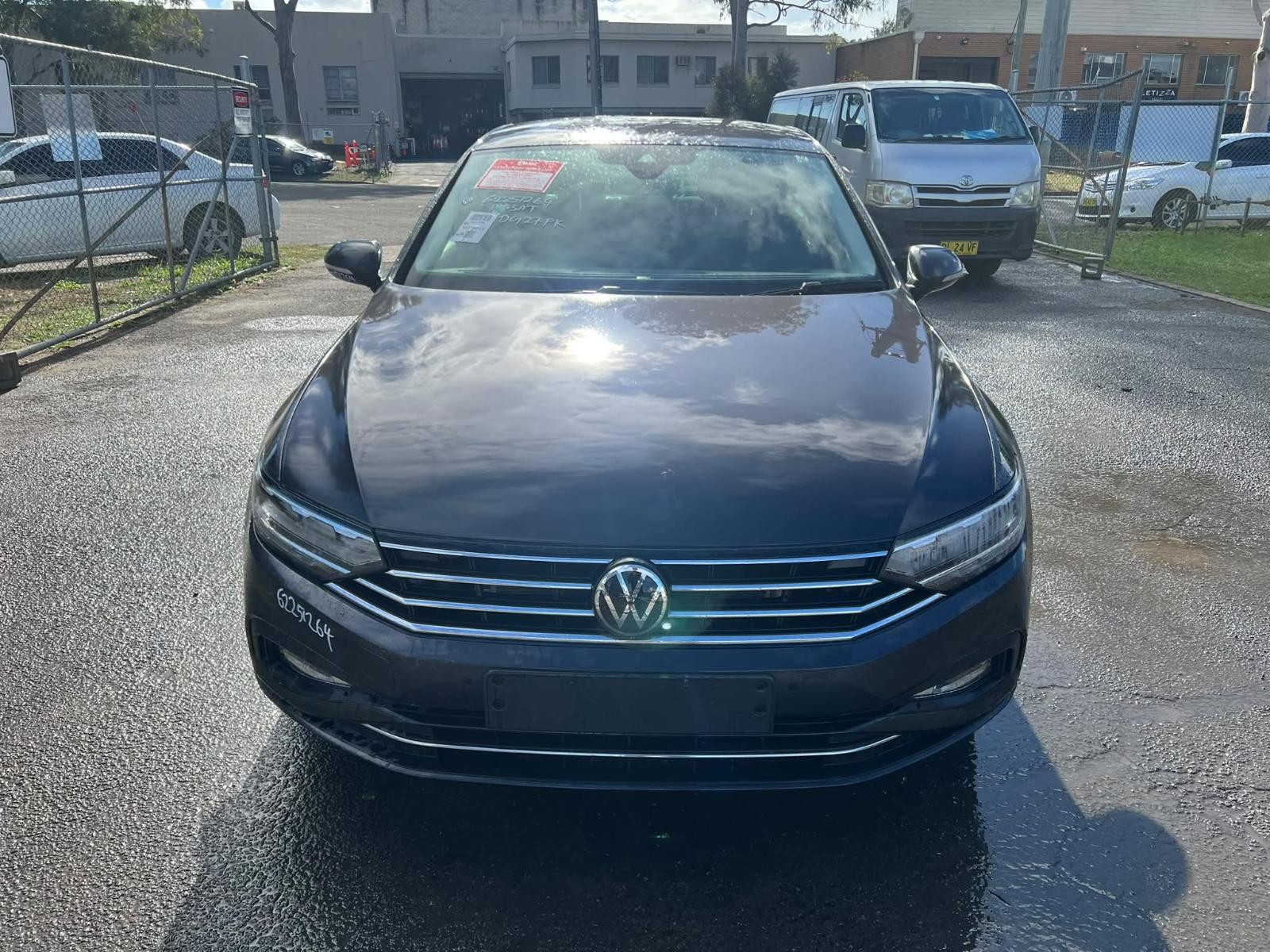 VOLKSWAGEN PASSAT 06/2015-05/2023 LEFT FRONT DOOR REG AND MOTOR ASSY 4K0959801