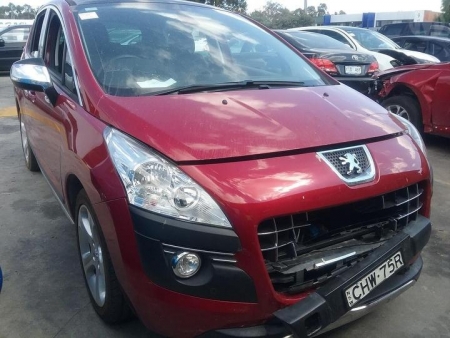 2012 Peugeot 3008 — Auto Gas/Petrol