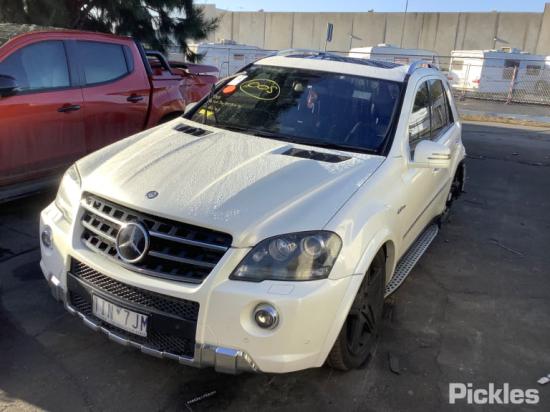 2011 Mercedes Benz ML63 — Mercedes Benz ML63 2011