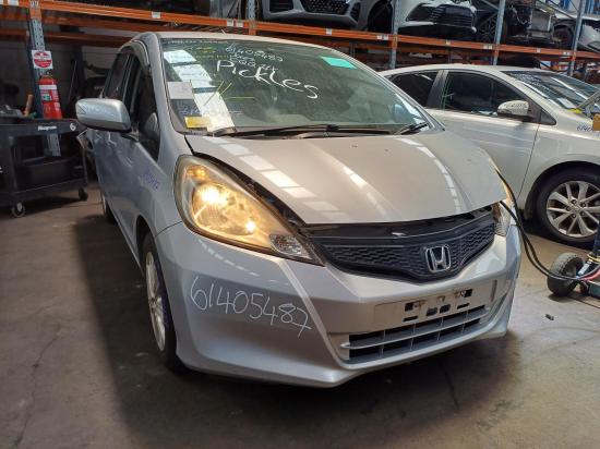 2013 Honda Jazz — JHMGE6850DS204008 Auto Petrol