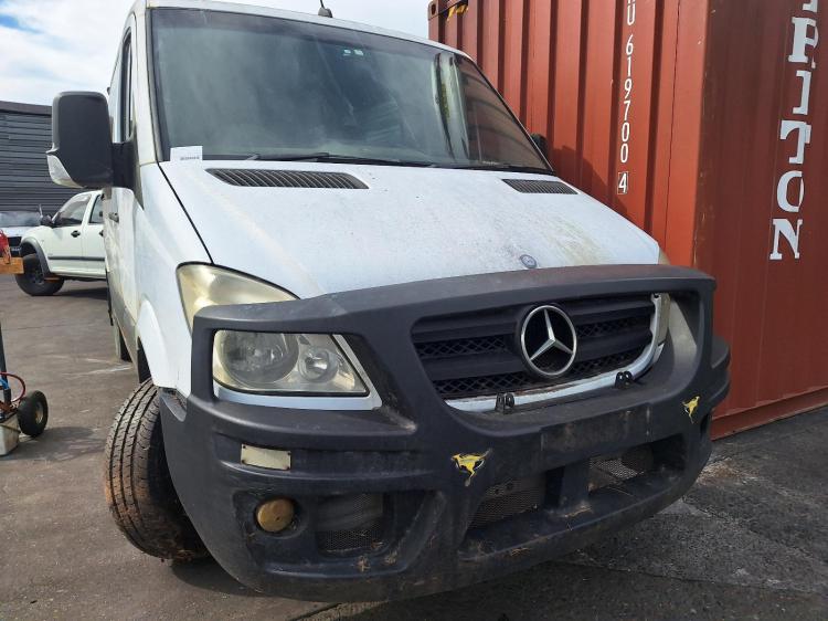2007 Mercedes Benz Sprinter — Manual Diesel