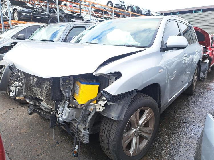2011 Toyota Kluger — Auto Petrol