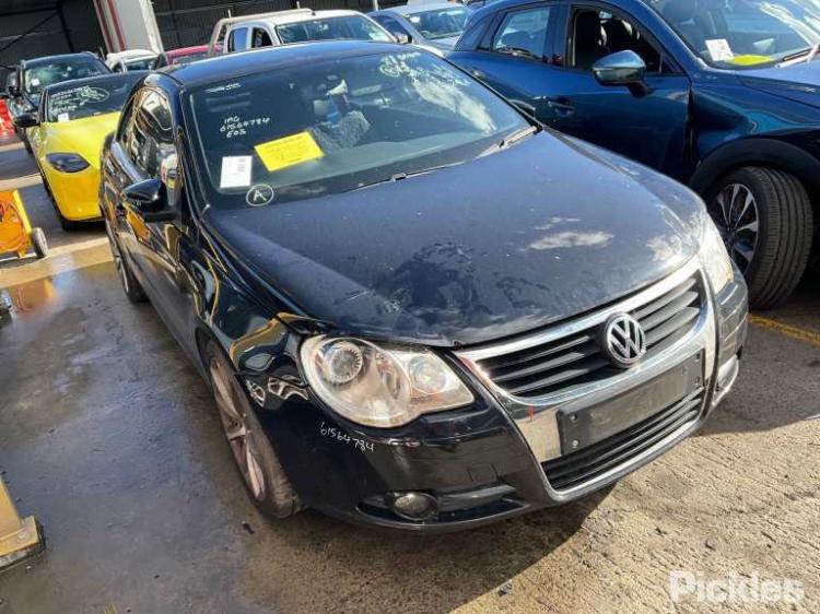 2010 Volkswagen Eos — Volkswagen Eos 2010
