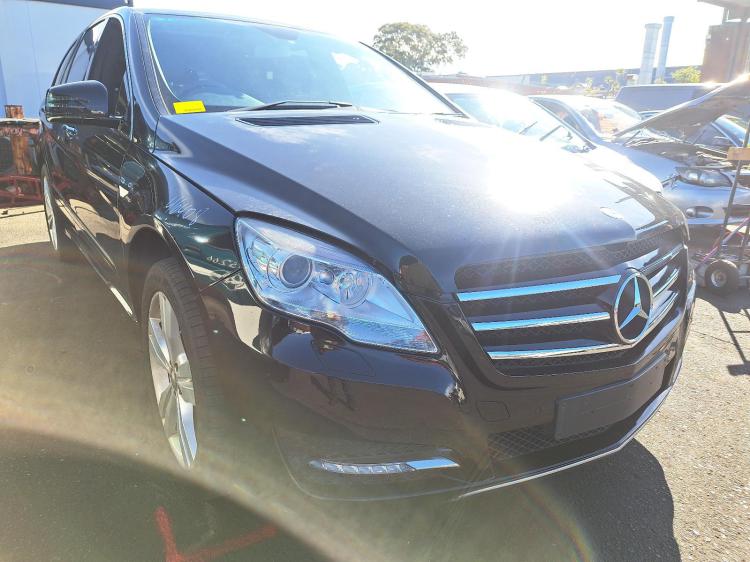 2010 Mercedes R Class — Auto Diesel
