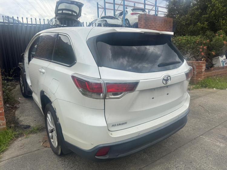 2015 Toyota Kluger — GSU50R Auto Petrol
