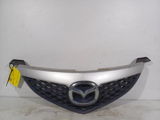 3 Mazda 3 — Grille