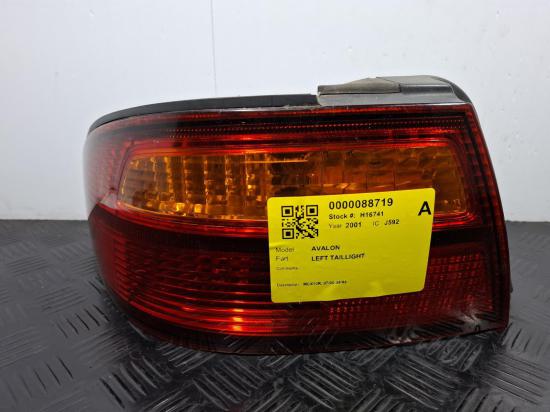 Avalon Toyota Avalon — Left Taillight