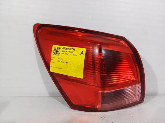 Dualis Nissan Dualis — Left Taillight