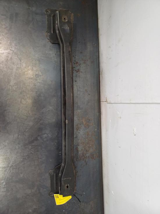 2009 Ford Fiesta — Rear Bar BRKT/REINFORCEMENT
