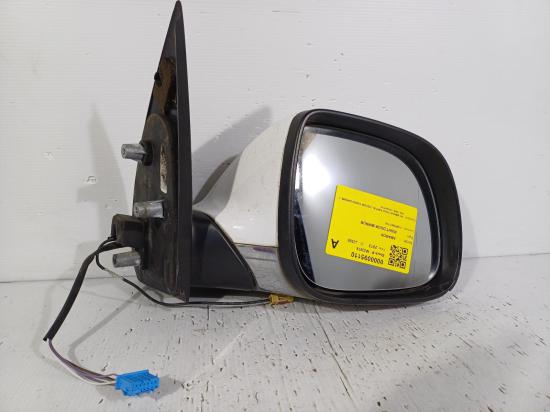 2013 Volkswagen Amarok — Right Door Mirror