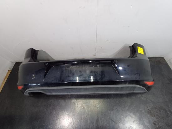 Golf Volkswagen Golf — Rear Bumper