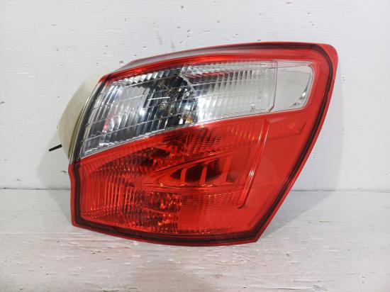 2010 Nissan Dualis — Right Taillight