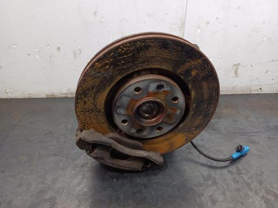 2013 Citroen Ds3 — Right Front Hub Assembly