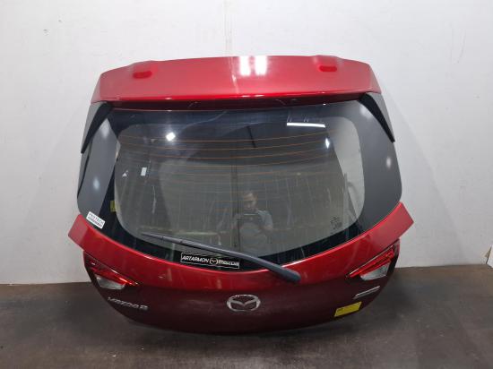 2015 Mazda 2 — TAILGATE