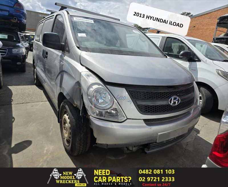 2013 Hyundai Iload — STEREO/HEAD Unit j62133: radio/cd player, tq, black face, w/ bluetooth t