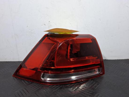 2016 Volkswagen Golf — Left Taillight