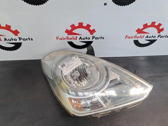 2010 Hyundai Iload/imax — HALOGEN TYPE