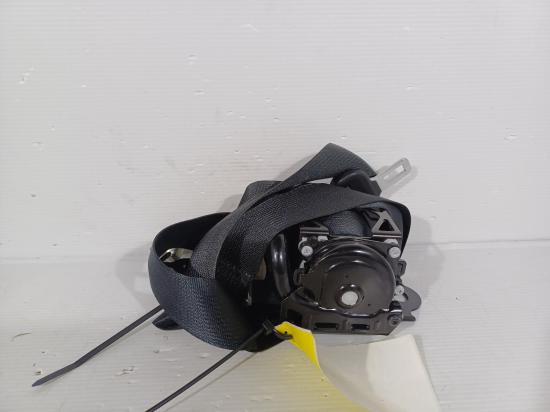 2015 Mazda Cx5 — LH FRONT SEAT BELT ONLY