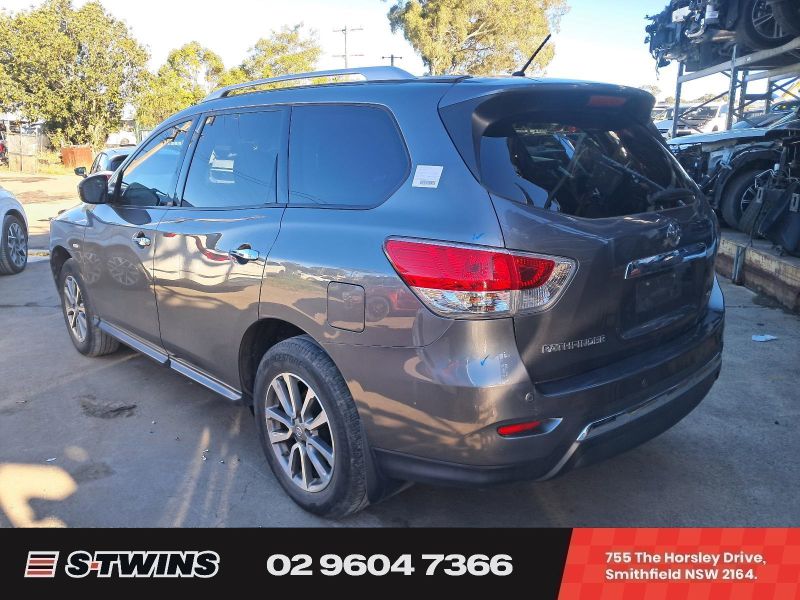 2017 Nissan Pathfinder — R52 Auto Petrol