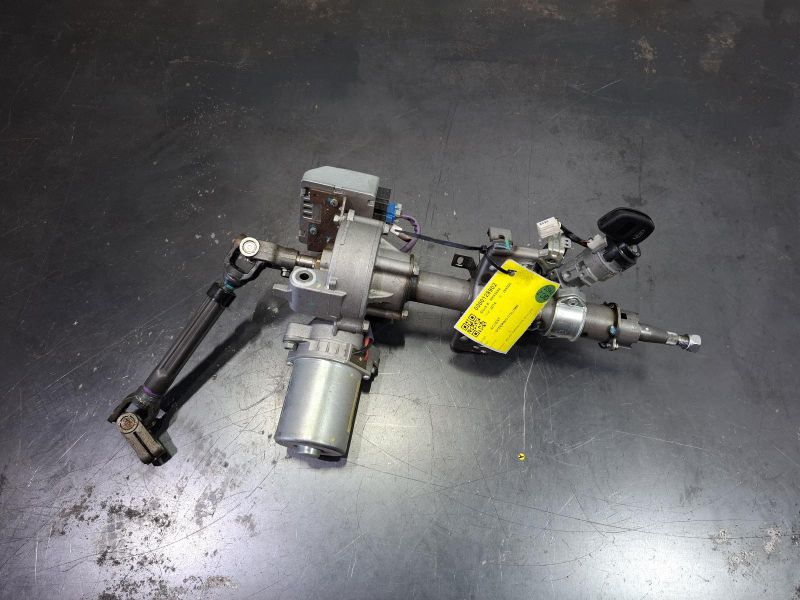 2014 Hyundai Accent — KEY IGNITION TYPE