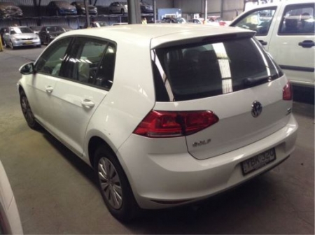 2014 Volkswagen Golf — Manual Gas/Petrol