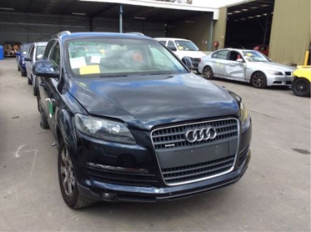 2006 Audi Q7 — FSI Auto Gas/Petrol